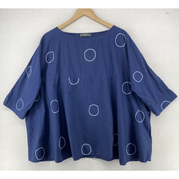 NEIRAMI Top I S/M Oversized Polka Dot Boat Neck Short Sleeve Stretch Cotton Blue - Picture 1 of 12